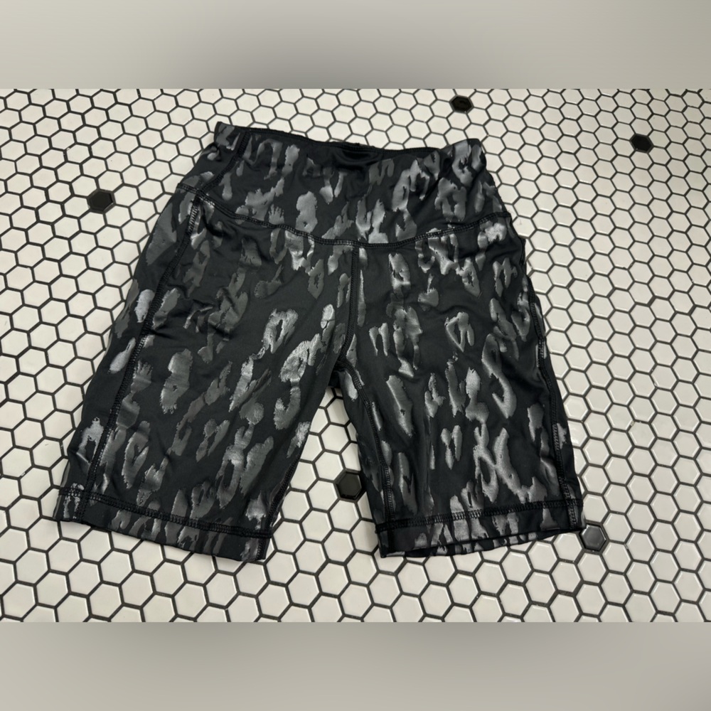 Zelos bike shorts textured size small